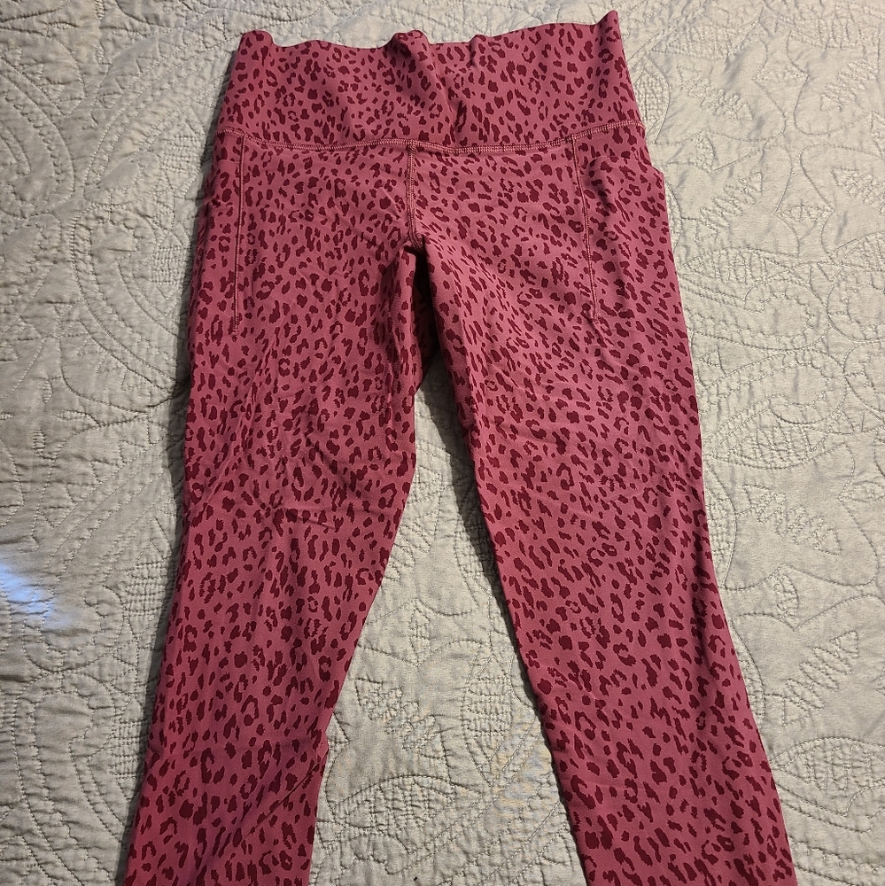 Athleta Salutation Stash Pocket Legging 7/8
